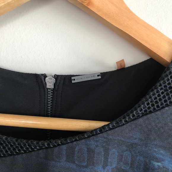 Elie Tahari Black and Navy Dress Short Sleeve Sheath |Mesh FullBack Zip - Picture 3 of 4